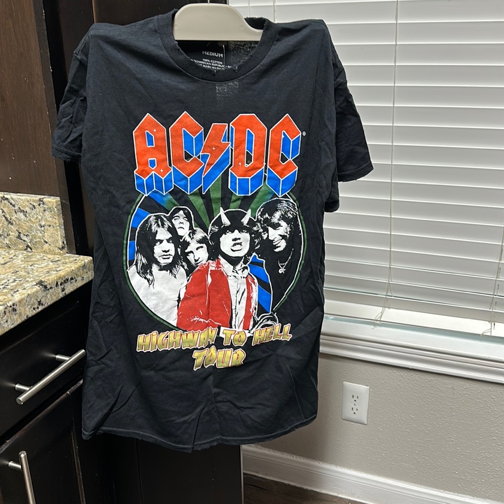 ACDC highway to hell tour tshirt urban outfitters